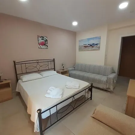Lagoon View - Orange Apartment Argostoli (Kefalonia)
